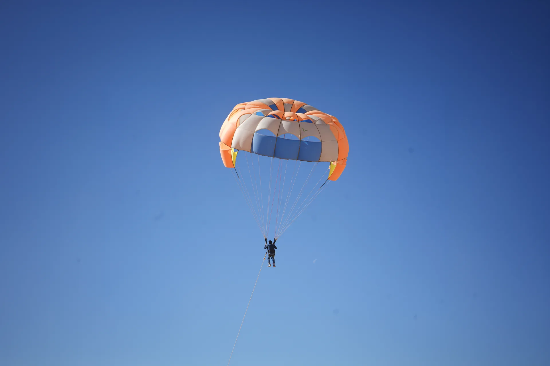 Paragliding